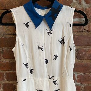 White and blue sleeveless bird top!